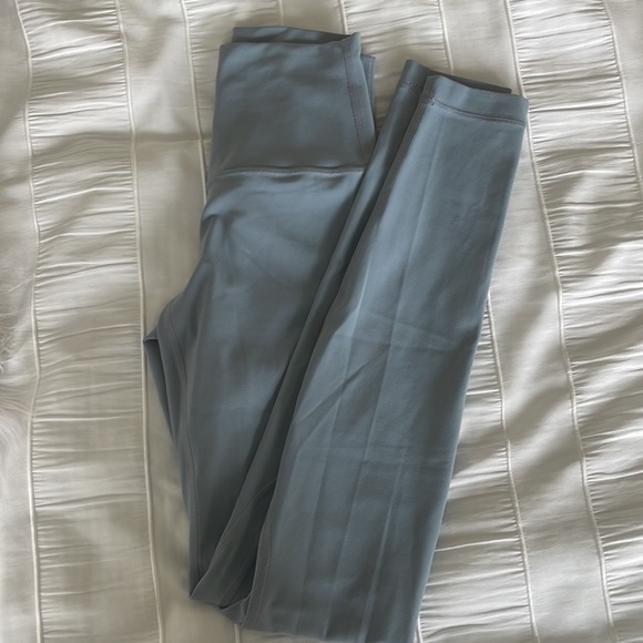 Lululemon active leggings - Picture 3 of 5